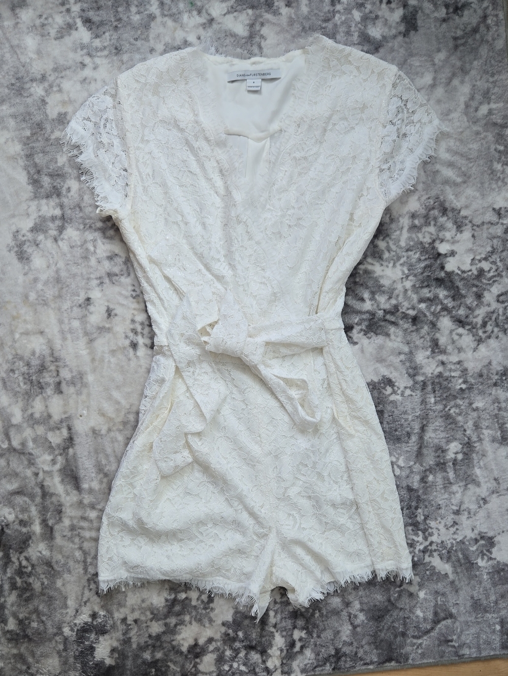 Diane Von Furstenberg White Lace Tie-Waist Chemise Romper